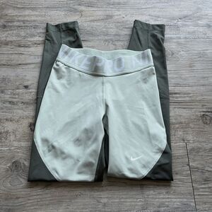 Nike Pro Leggings XS Sage Military Green Athletic Gymwear Workout